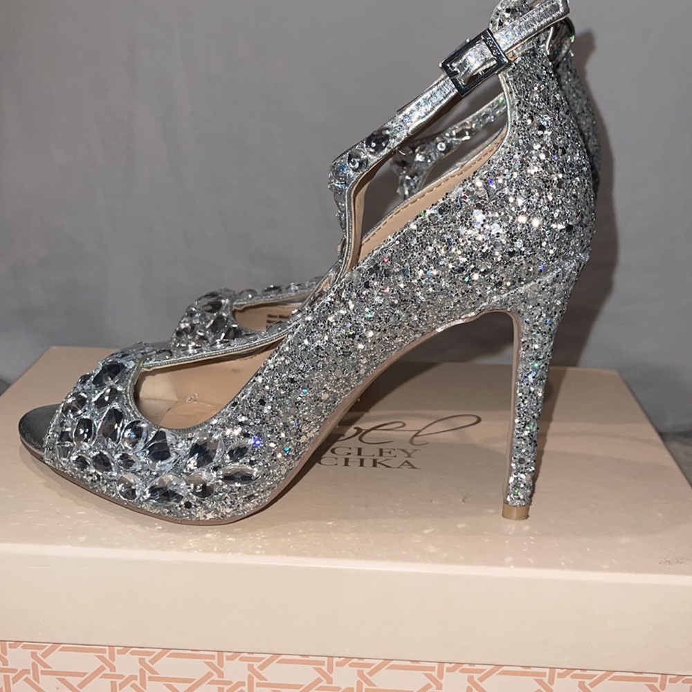 Badgley Mischka Conroy